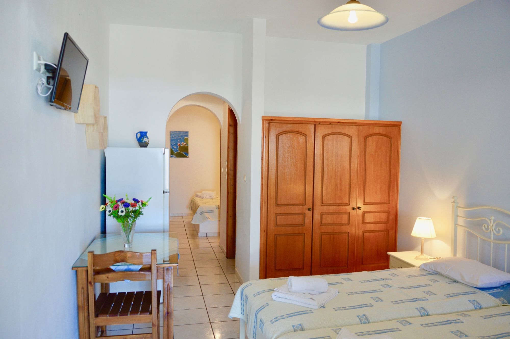 Zanneta Apartments & Suites มีกรีวิกลา ภายนอก รูปภาพ